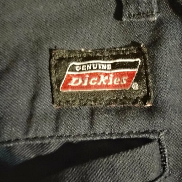 Navy Blue size 38 waist Dickies shorts - Picture 2 of 5